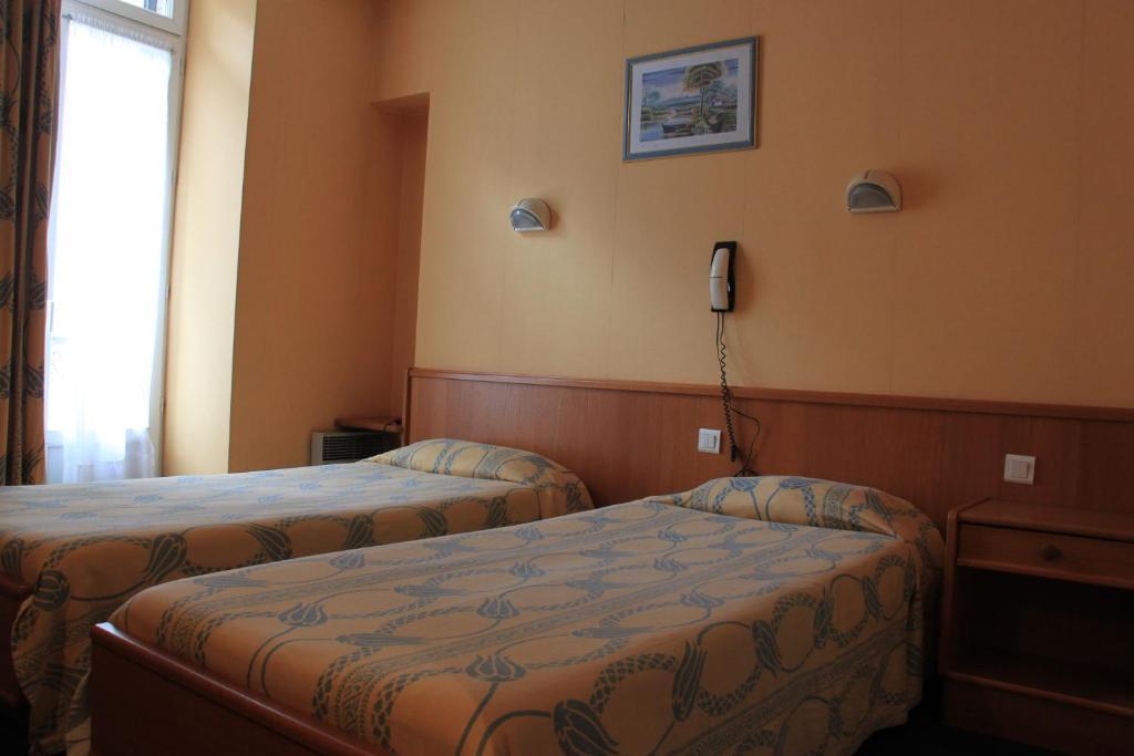 Hotel Acapulco Лурд Стая снимка